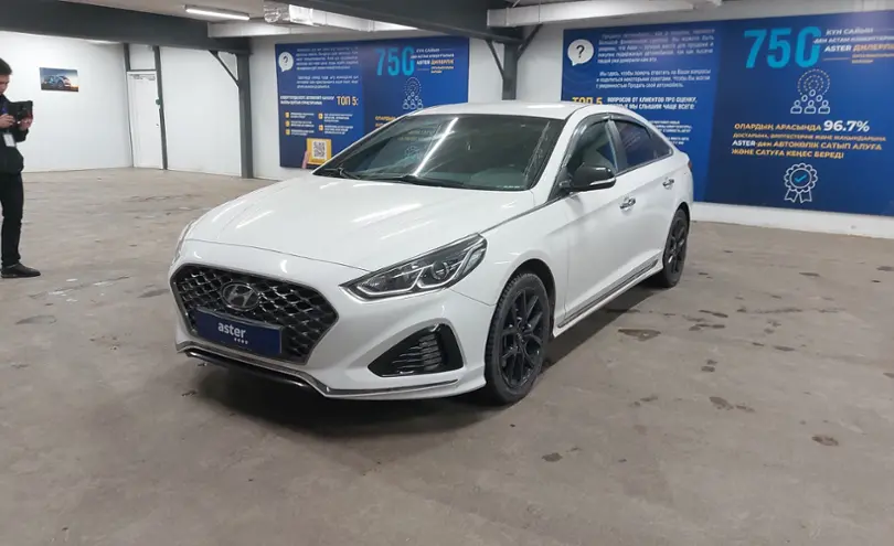 Hyundai Sonata 2017 года за 8 300 000 тг. в Астана