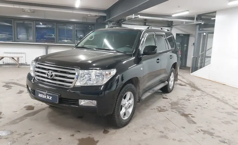 Toyota Land Cruiser 2011 года за 30 000 000 тг. в Астана