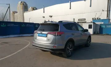 Toyota RAV4 2017 года за 10 000 000 тг. в Шымкент фото 3