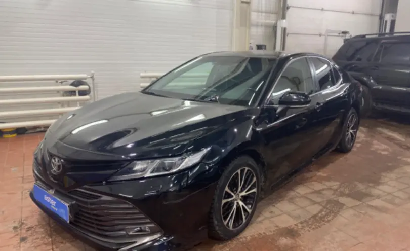 Toyota Camry 2018 года за 12 000 000 тг. в Астана