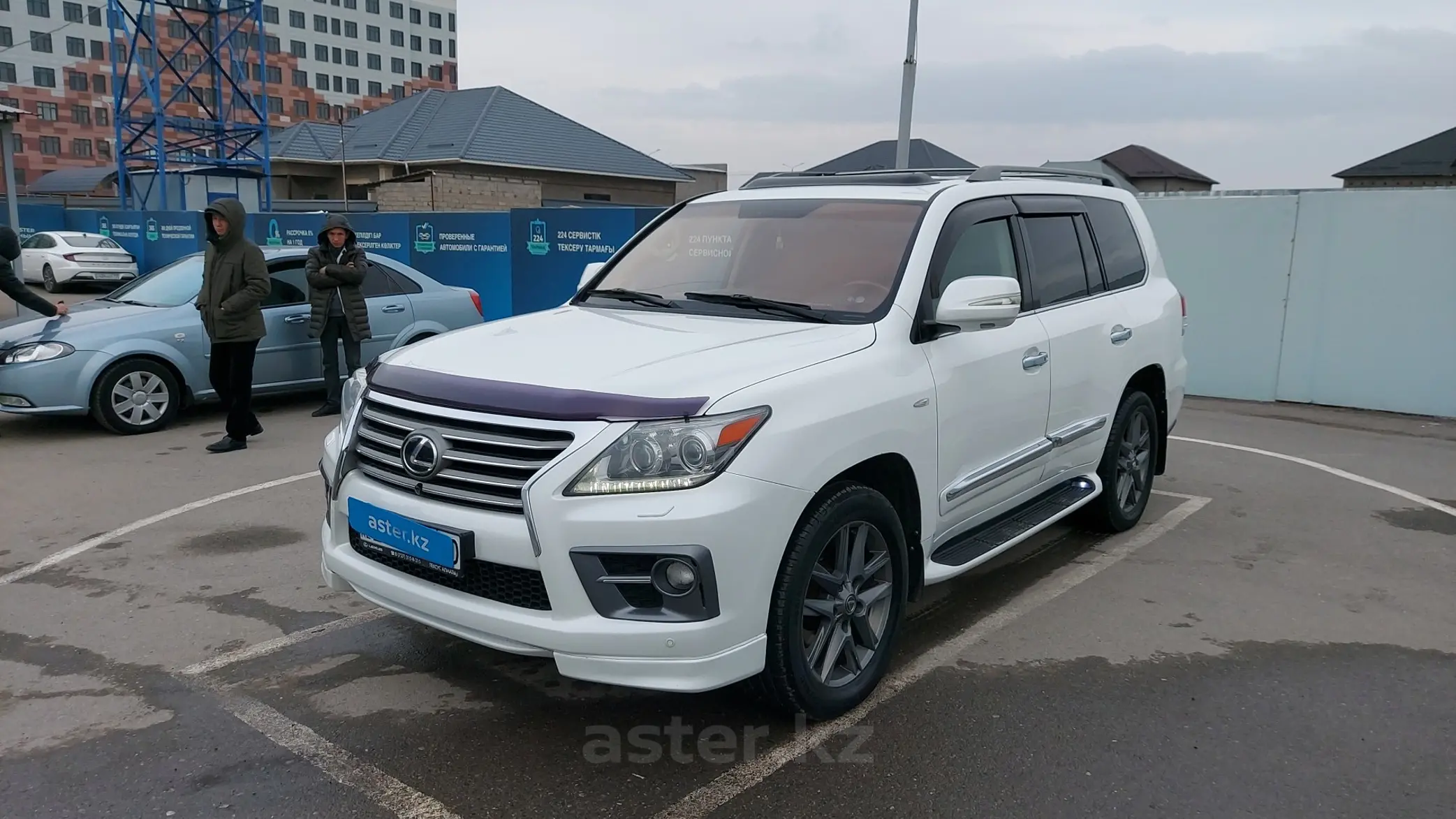 Lexus LX 2007