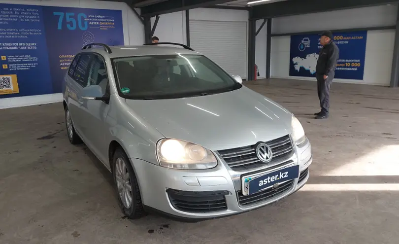 Volkswagen Golf 2008 года за 4 200 000 тг. в Астана фото 2