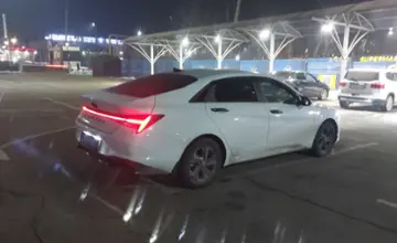 Hyundai Elantra 2023 года за 10 600 000 тг. в Алматы фото 3