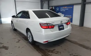 Toyota Camry 2015 года за 11 500 000 тг. в Астана фото 4