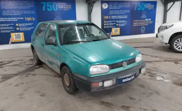 Volkswagen Golf 1992 года за 800 000 тг. в Астана фото 2