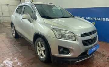 Chevrolet Tracker 2014 года за 5 400 000 тг. в Астана фото 3