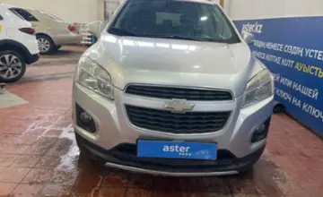 Chevrolet Tracker 2014 года за 5 400 000 тг. в Астана фото 2