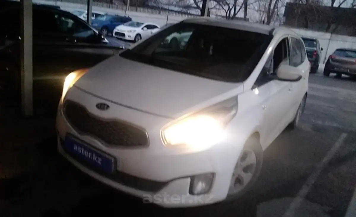 Kia Carens 2013 года за 7 100 000 тг. в Алматы