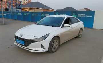 Hyundai Elantra 2021 года за 10 000 000 тг. в Шымкент фото 1