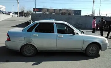 LADA (ВАЗ) Priora 2014 года за 2 500 000 тг. в Шымкент фото 4