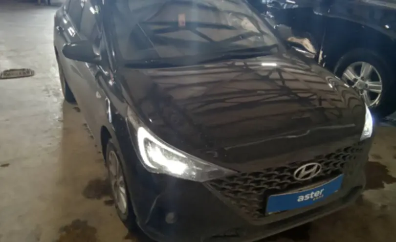 Hyundai Accent 2020 года за 7 500 000 тг. в Караганда фото 3