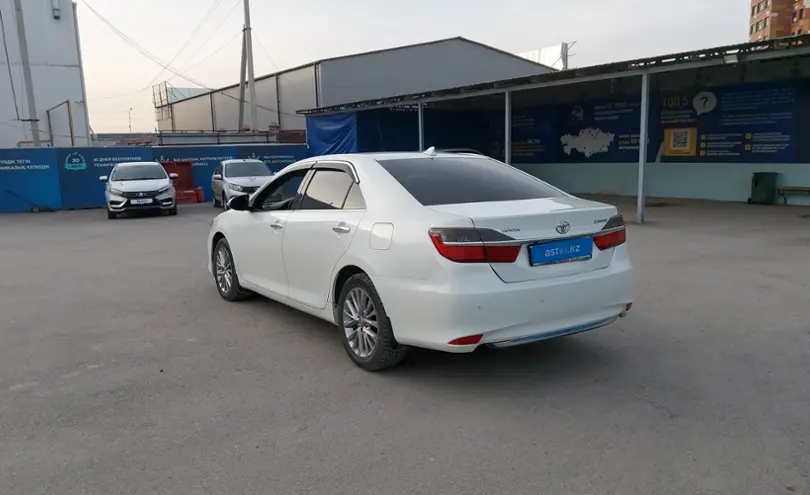 Toyota Camry 2016 года за 10 000 000 тг. в Шымкент фото 4