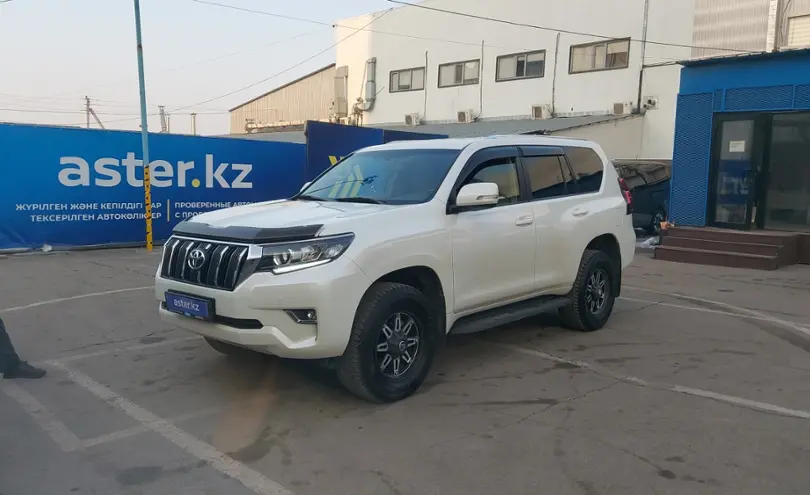 Toyota Land Cruiser Prado 2021 года за 32 000 000 тг. в Алматы