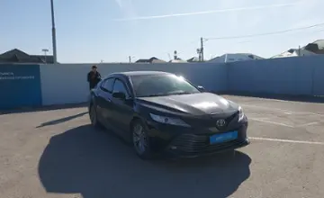 Toyota Camry 2018 года за 13 000 000 тг. в Шымкент фото 2