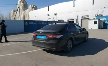Toyota Camry 2018 года за 13 000 000 тг. в Шымкент фото 3