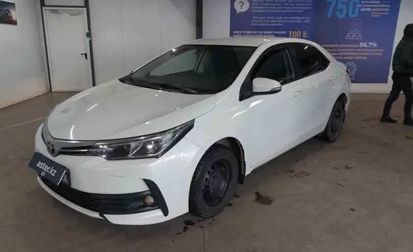 Toyota Corolla 2018 года за 7 500 000 тг. в Астана