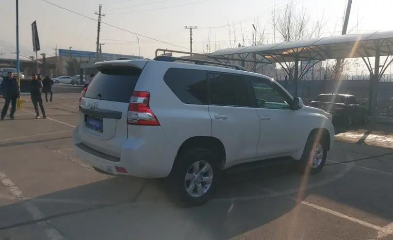 Toyota Land Cruiser Prado 2015 года за 17 500 000 тг. в Алматы фото 3