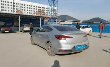 Hyundai Elantra 2019 года за 8 500 000 тг. в Шымкент фото 4
