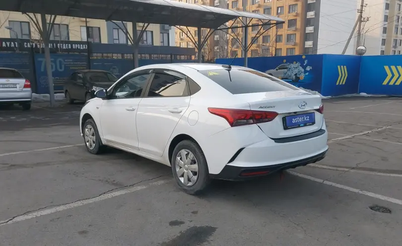 Hyundai Accent 2022 года за 5 800 000 тг. в Алматы фото 4