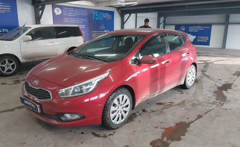 Kia Ceed 2013 года за 5 600 000 тг. в Астана