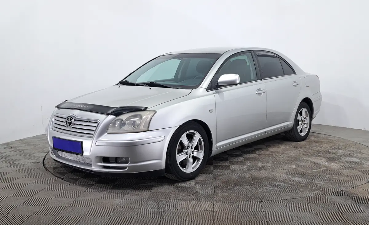 2004 Toyota Avensis