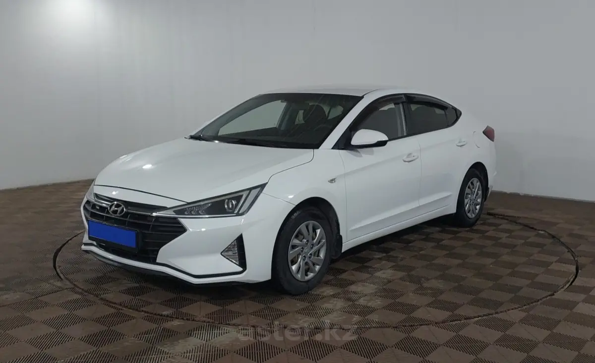 2019 Hyundai Elantra