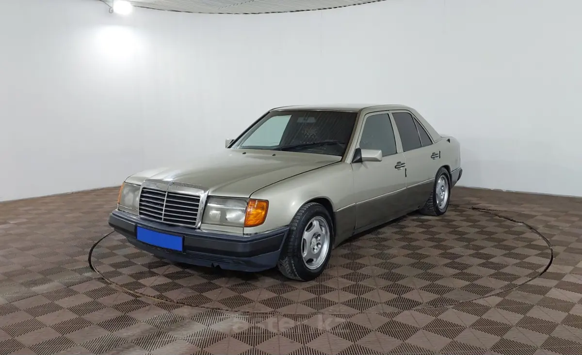 1990 Mercedes-Benz W124