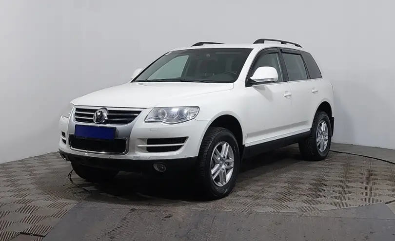 Volkswagen Touareg 2007 года за 6 990 000 тг. в Астана