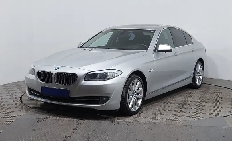 BMW 5 серии 2011 года за 10 490 000 тг. в Астана