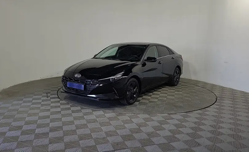 Hyundai Elantra 2023 года за 9 790 000 тг. в Алматы