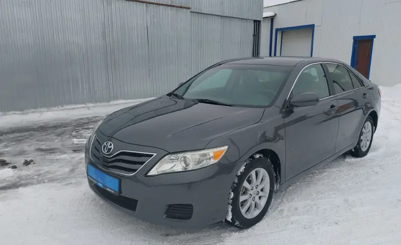 Toyota Camry 2011 года за 6 590 000 тг. в Атырау