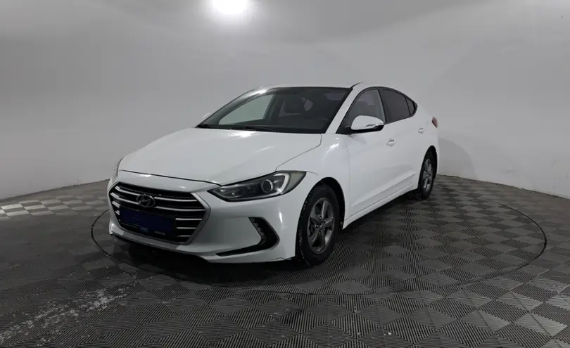 Hyundai Avante 2017 года за 7 390 000 тг. в Павлодар