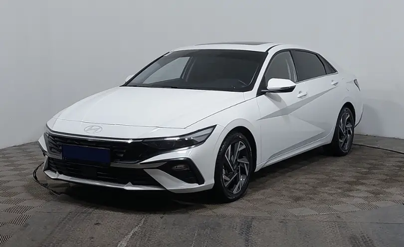 Hyundai Elantra 2023 года за 8 390 000 тг. в Астана