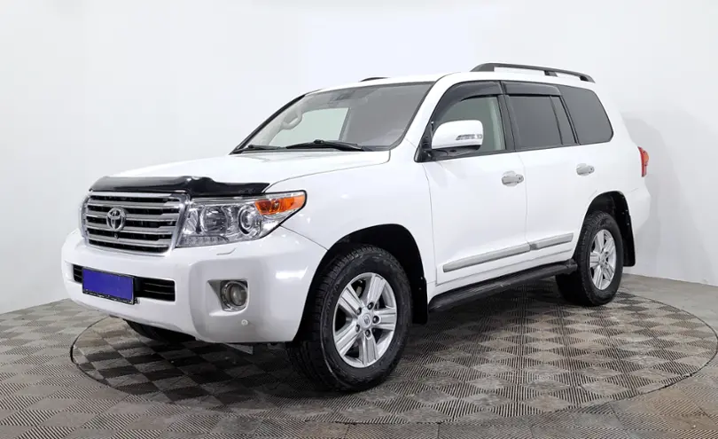 Toyota Land Cruiser 2012 года за 20 450 000 тг. в Астана