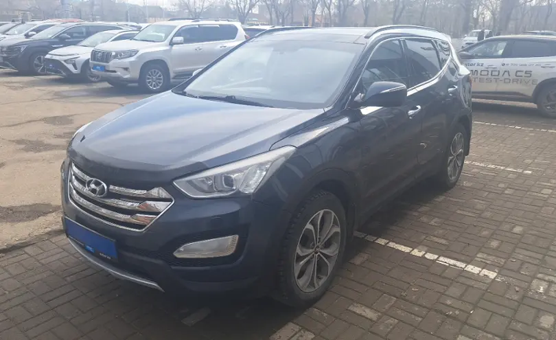 Hyundai Santa Fe 2012 года за 8 590 000 тг. в Актобе