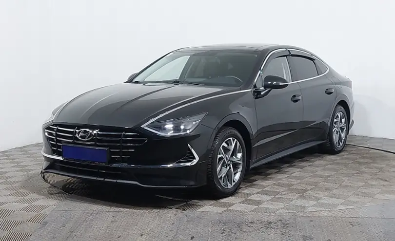 Hyundai Sonata 2023 года за 12 290 000 тг. в Астана