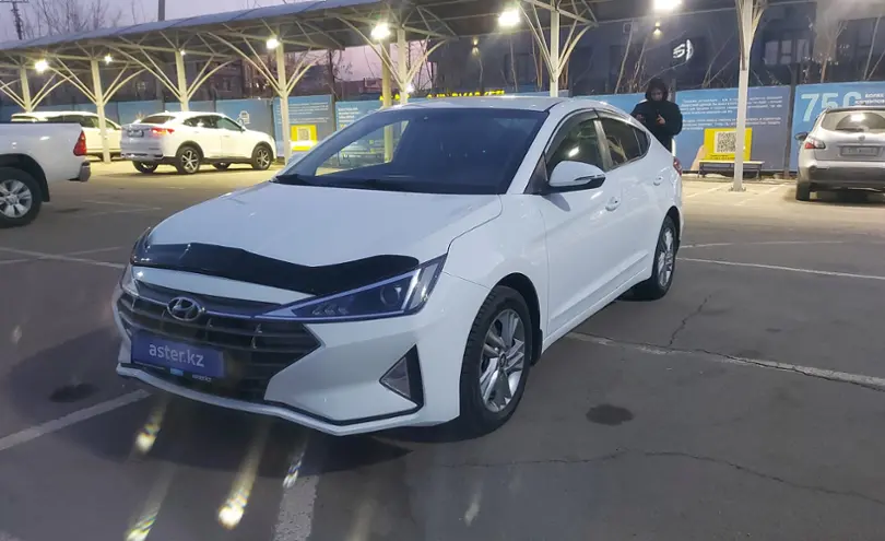 Hyundai Elantra 2020 года за 7 490 000 тг. в Алматы