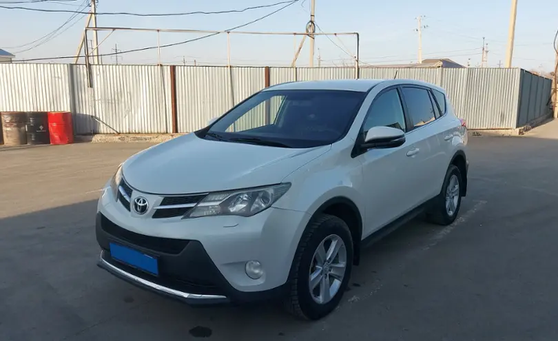 Toyota RAV4 2014 года за 8 990 000 тг. в Атырау