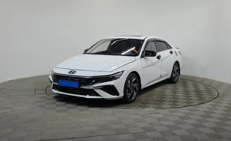 Hyundai Elantra 2023 года за 8 790 000 тг. в Алматы