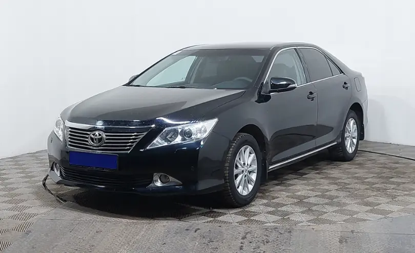 Toyota Camry 2013 года за 8 950 000 тг. в Астана