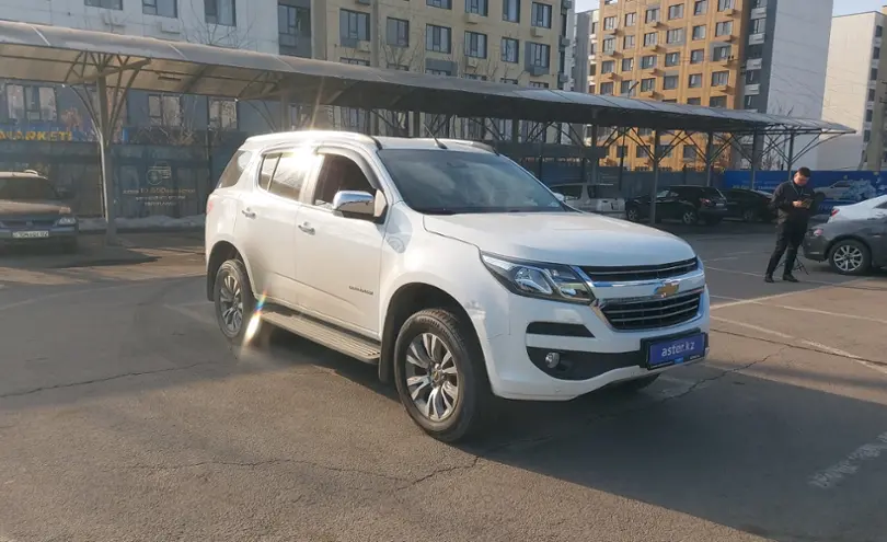 Chevrolet TrailBlazer 2021 года за 18 000 000 тг. в Алматы фото 2