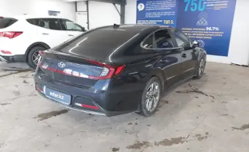 Hyundai Sonata 2020 года за 11 000 000 тг. в Астана фото 3