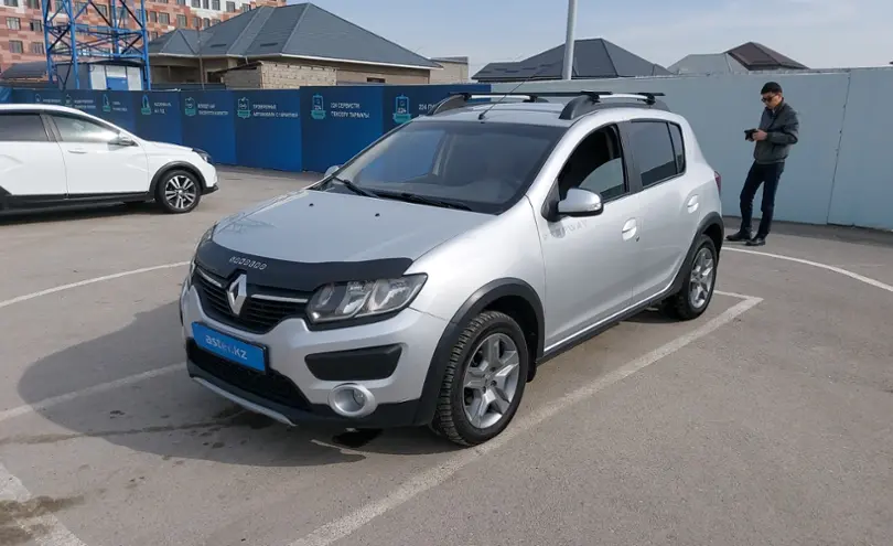 Renault Sandero 2016 года за 5 500 000 тг. в Шымкент