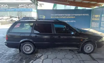 Volkswagen Passat 1994 года за 1 600 000 тг. в Талдыкорган фото 4
