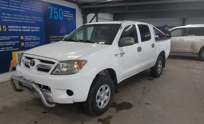 Toyota Hilux 2006 года за 5 000 000 тг. в Астана