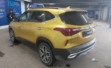 Kia Seltos 2020 года за 10 000 000 тг. в Астана фото 4