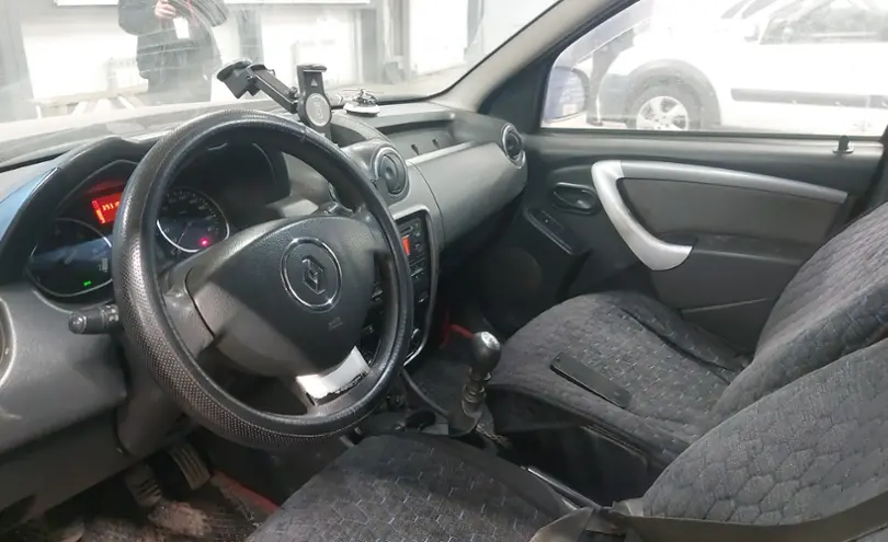 Renault Duster 2013 года за 4 700 000 тг. в Астана фото 5