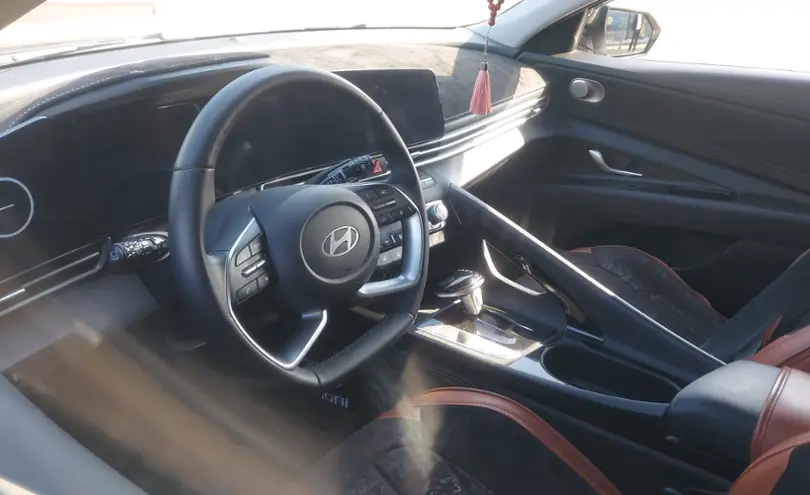 Hyundai Elantra 2024 года за 9 000 000 тг. в Алматы фото 5