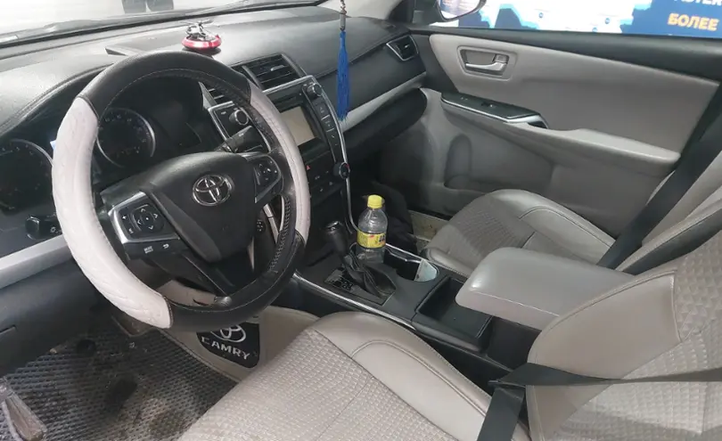 Toyota Camry 2014 года за 10 500 000 тг. в Астана фото 5