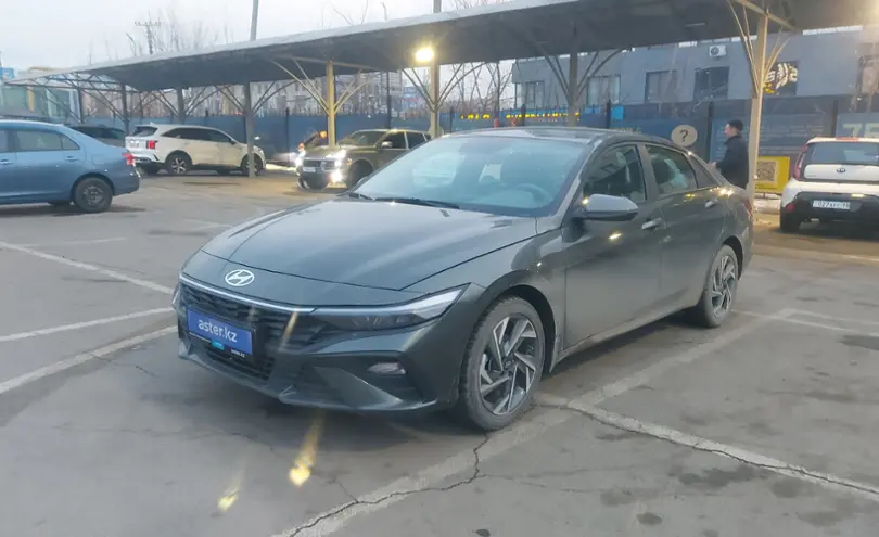 Hyundai Elantra 2023 года за 11 000 000 тг. в Алматы